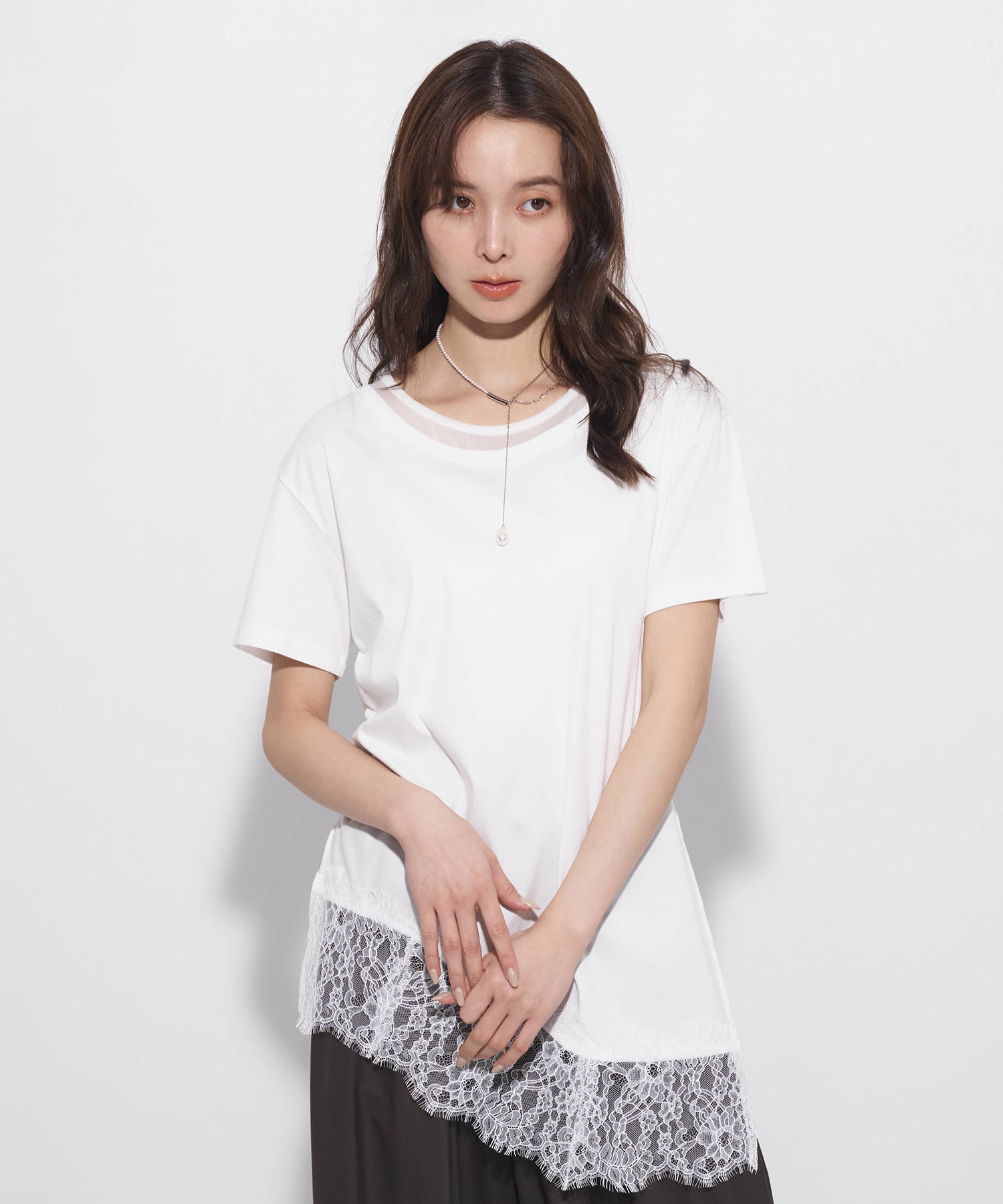 レースヘムレイヤードTEE