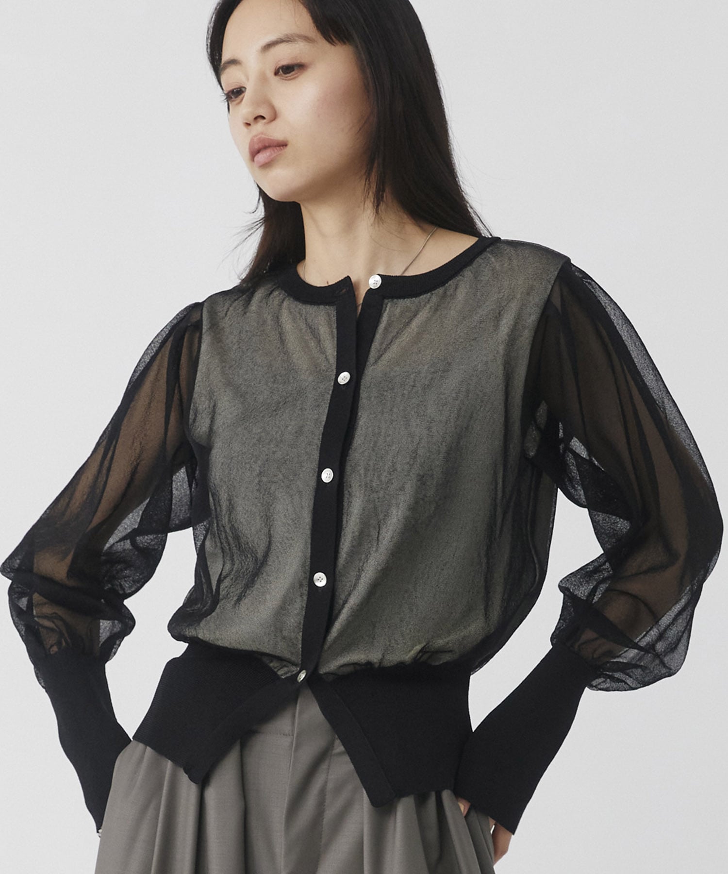 シアースリーブキュプラニットカーデ