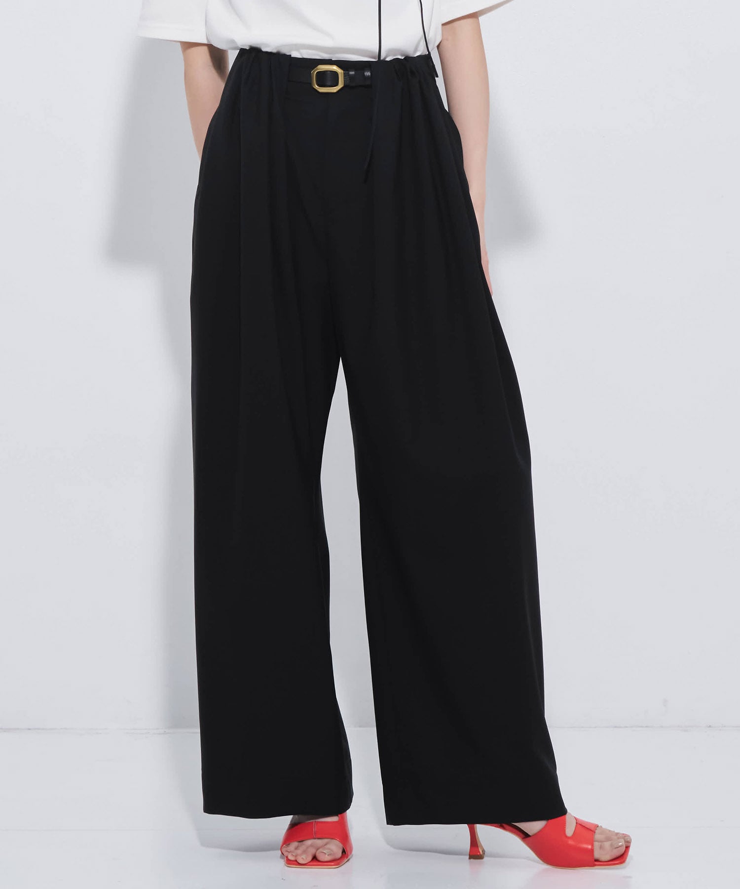Super140s Summer Wool Relax Trousers