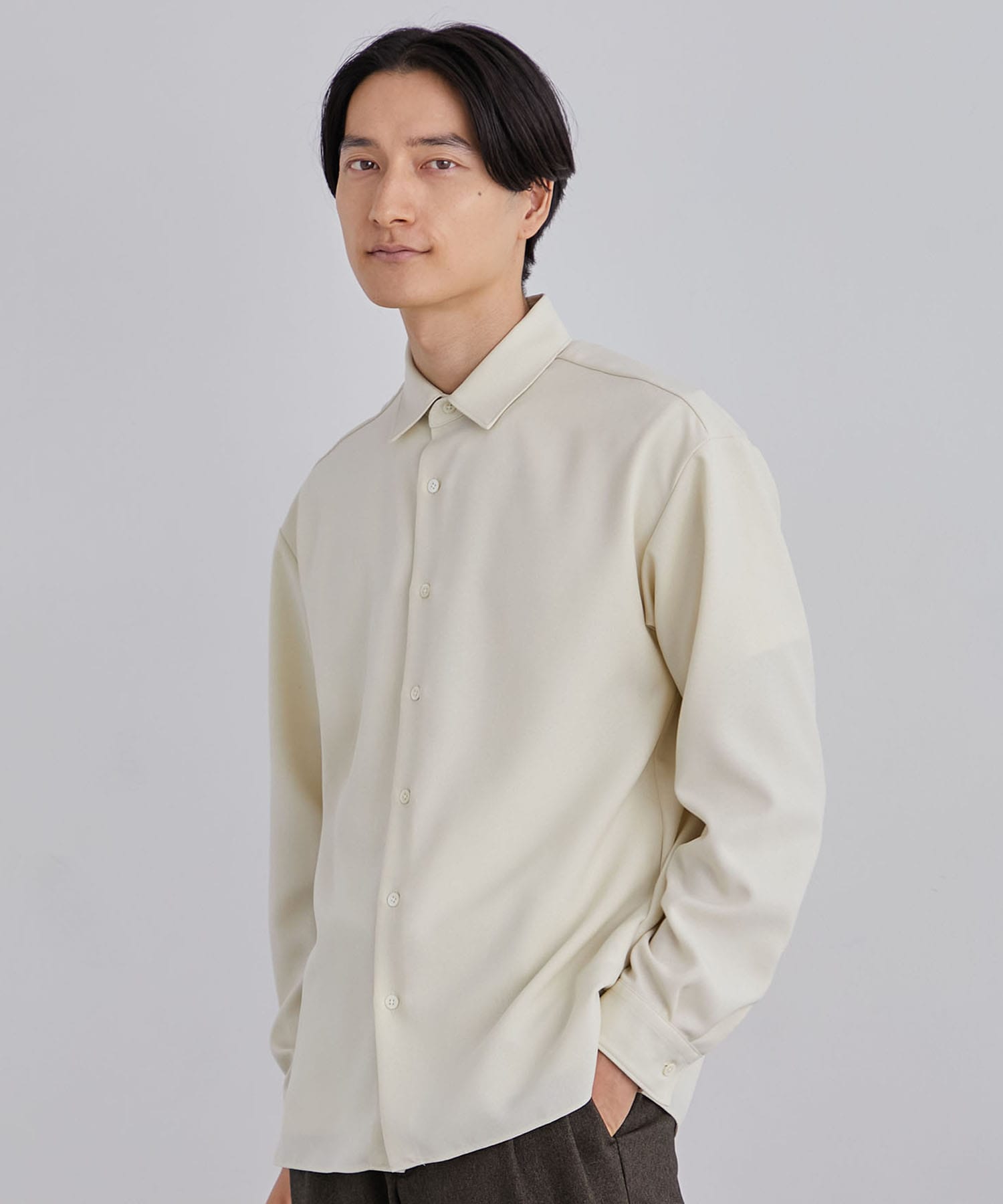 UNITED TOKYO オープンカラーシャツ　ポリエステル　長袖　ホワイト