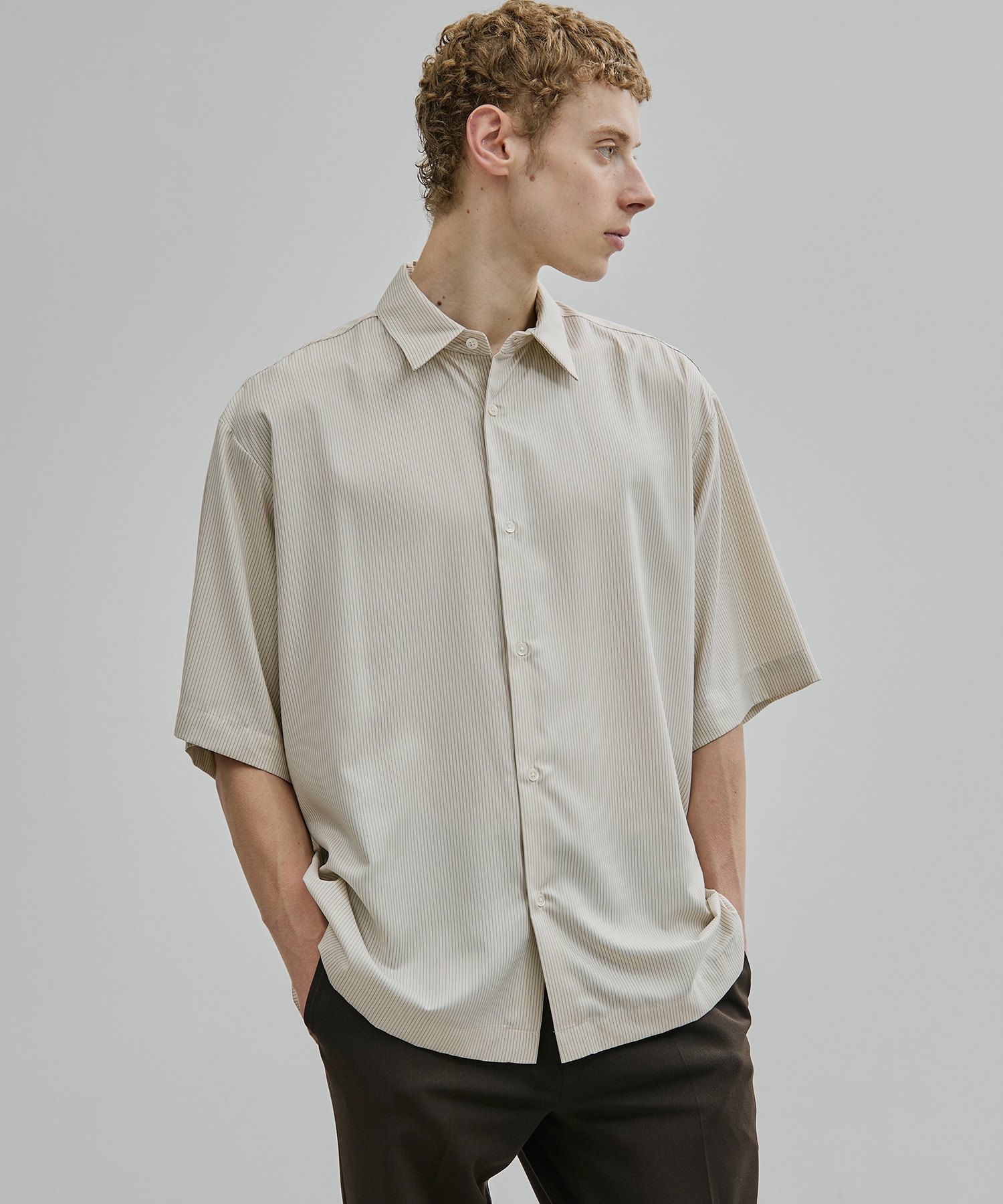【一部店舗限定】DRY RAYON ストライプショートスリーブシャツ