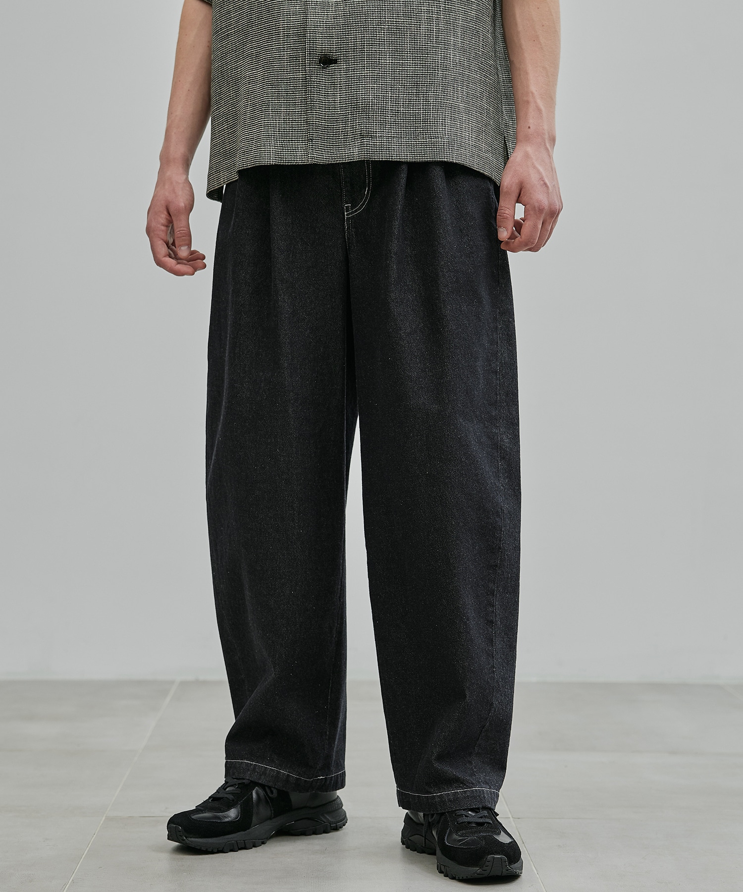 REACTIVE DENIM バレルパンツ
