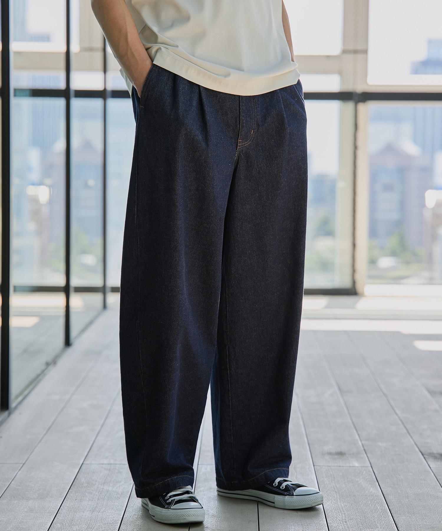 REACTIVE DENIM バレルパンツ