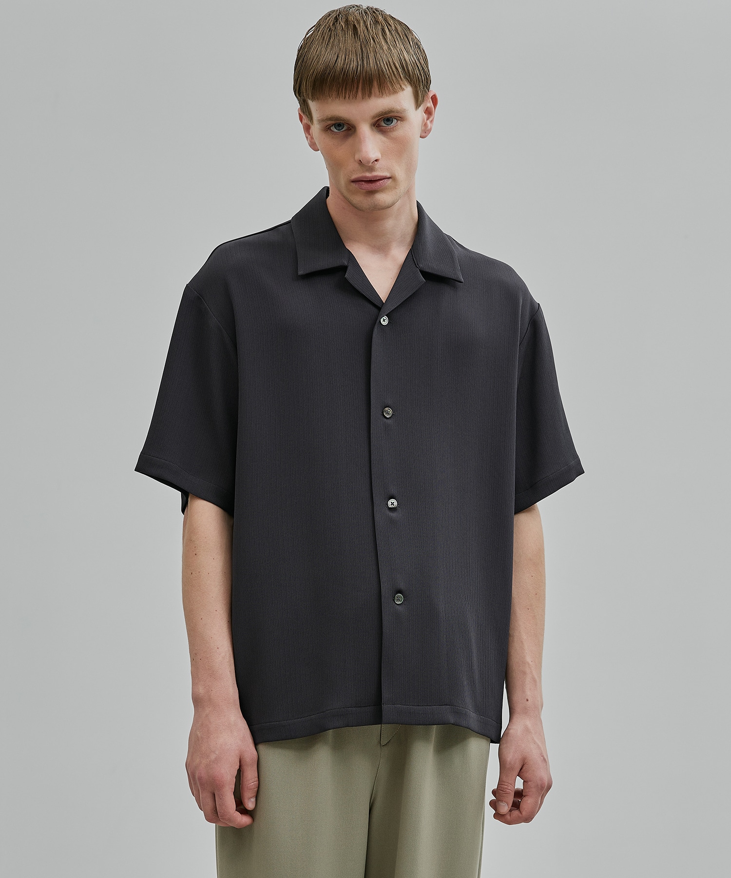 COLD DRY PLEATS オープンカラーシャツ