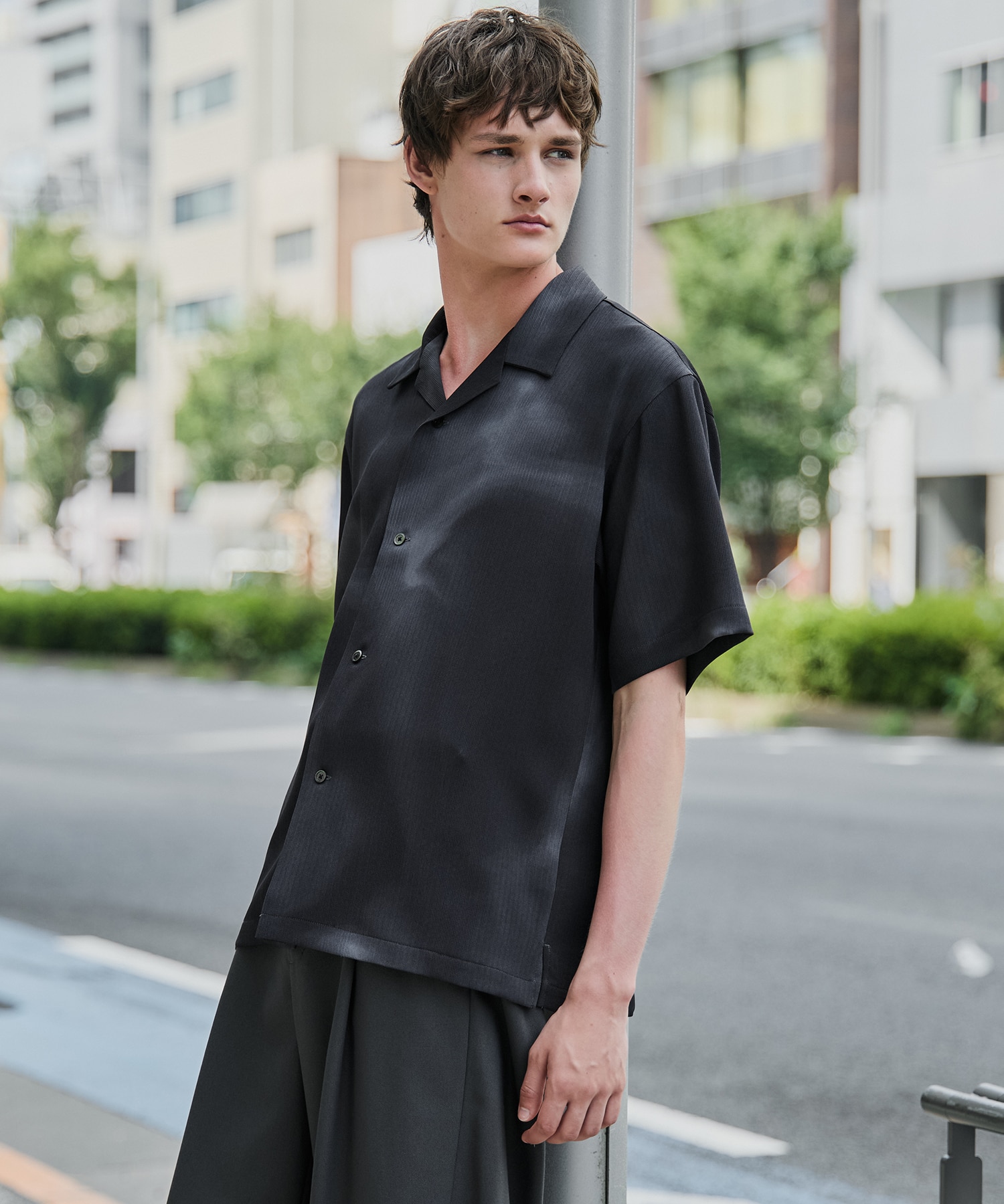 新品UNITED TOKYO ユナイテッドトウキョウ アランサイドスリットニット UNITED TOKYO(ユナイテッド トウキョウ)公式通販|UNITED