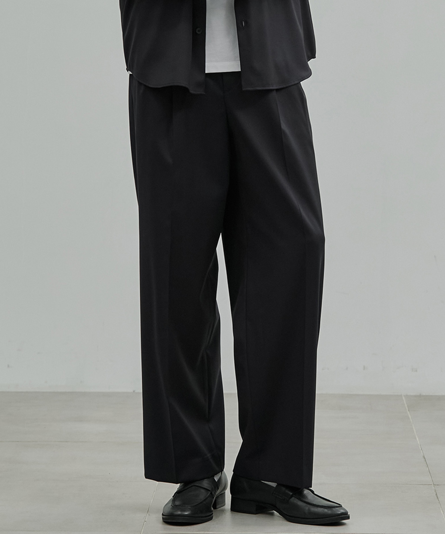 〈数量限定〉LORO PIANA FABRIC ストレートパンツ