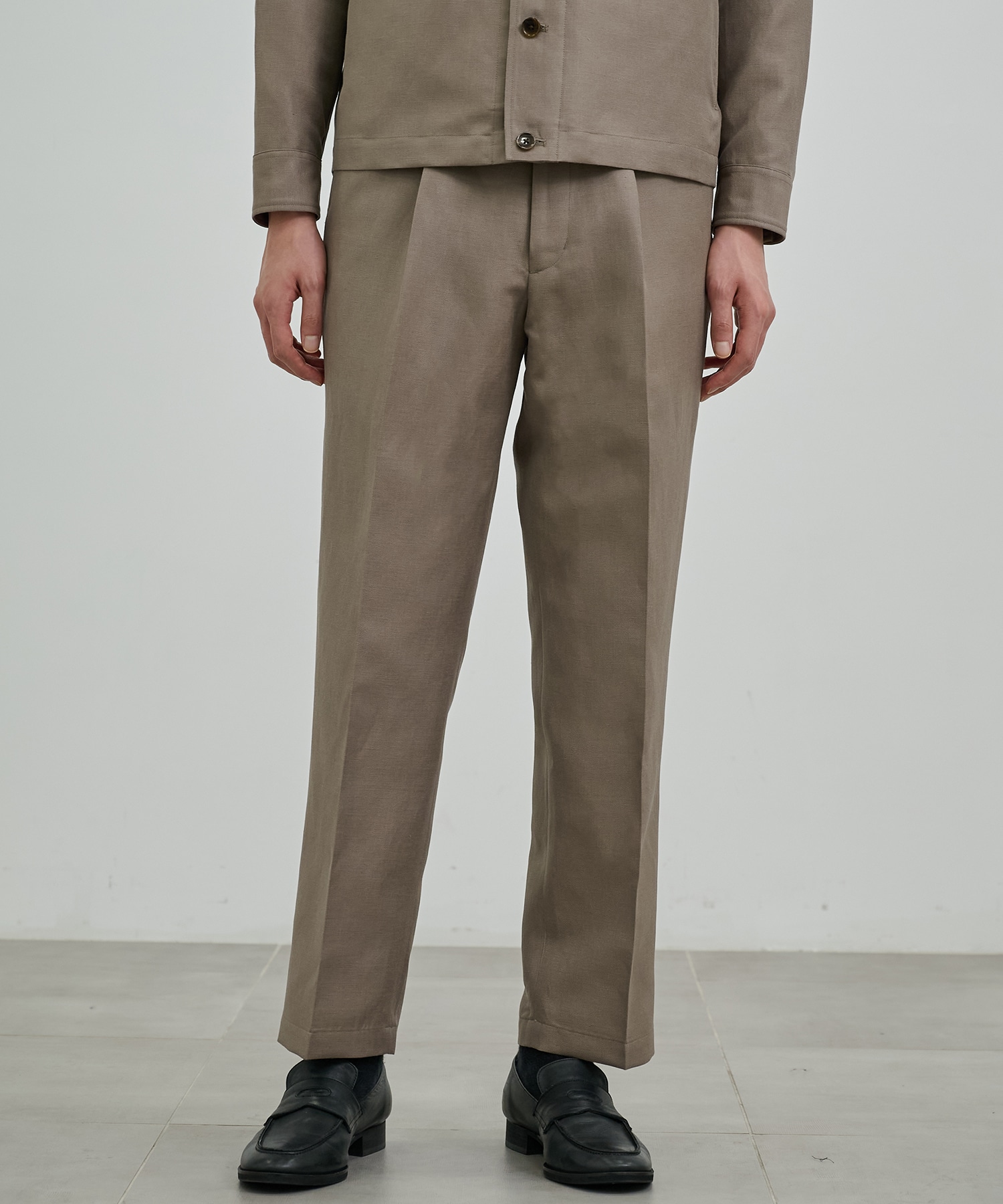 WOOL LINEN 1タックスラックス