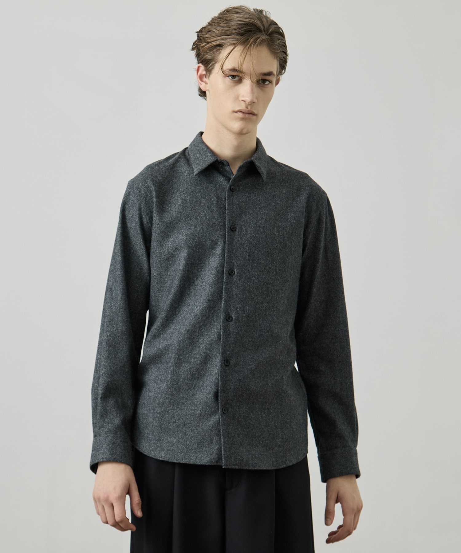 SOFT TWEED レギュラーカラーシャツ