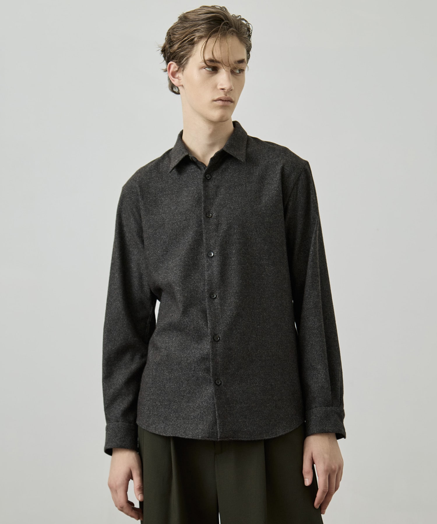 SOFT TWEED レギュラーカラーシャツ