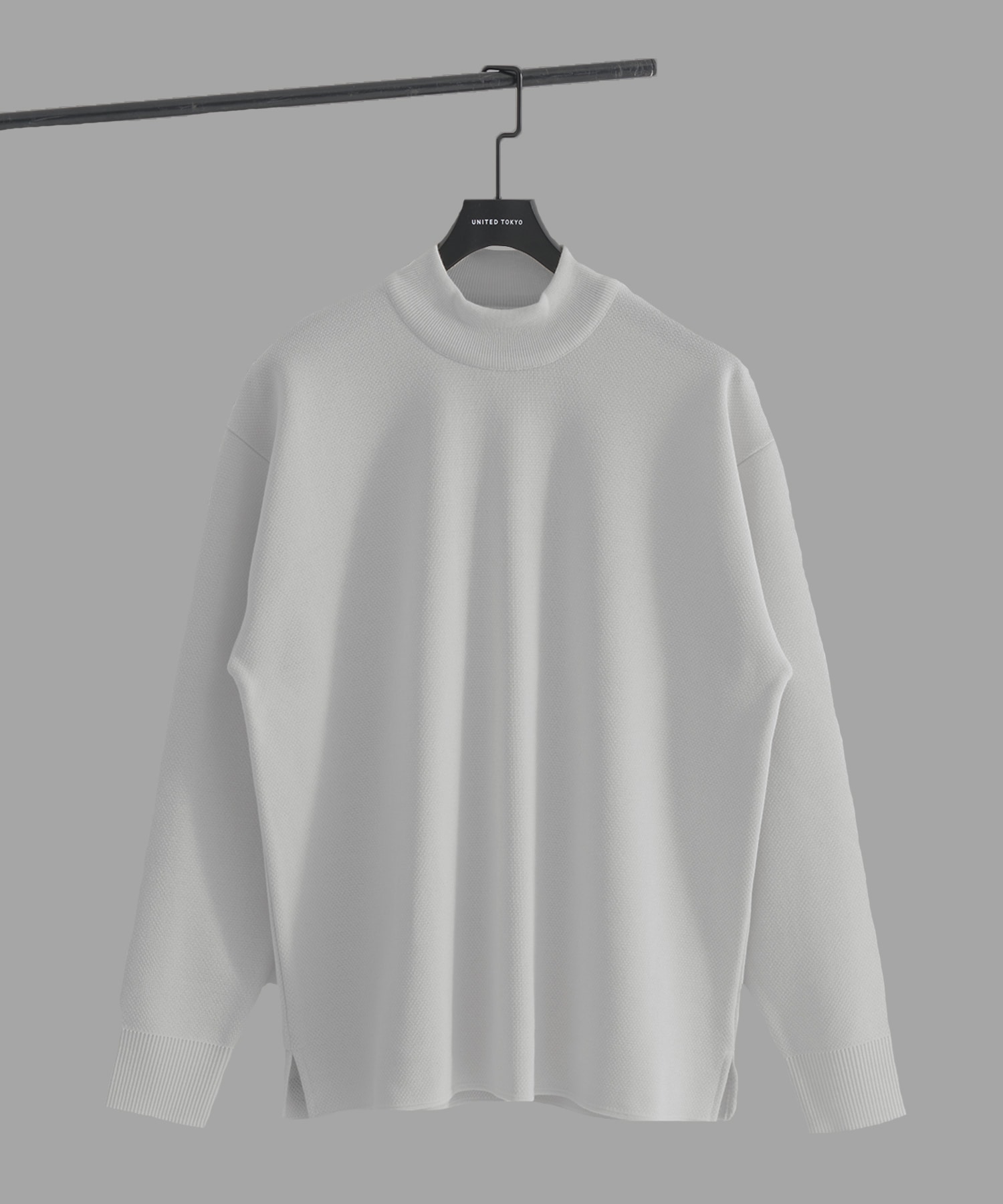 〈WEB限定〉SILVER WOOL MOCK NECK KNIT