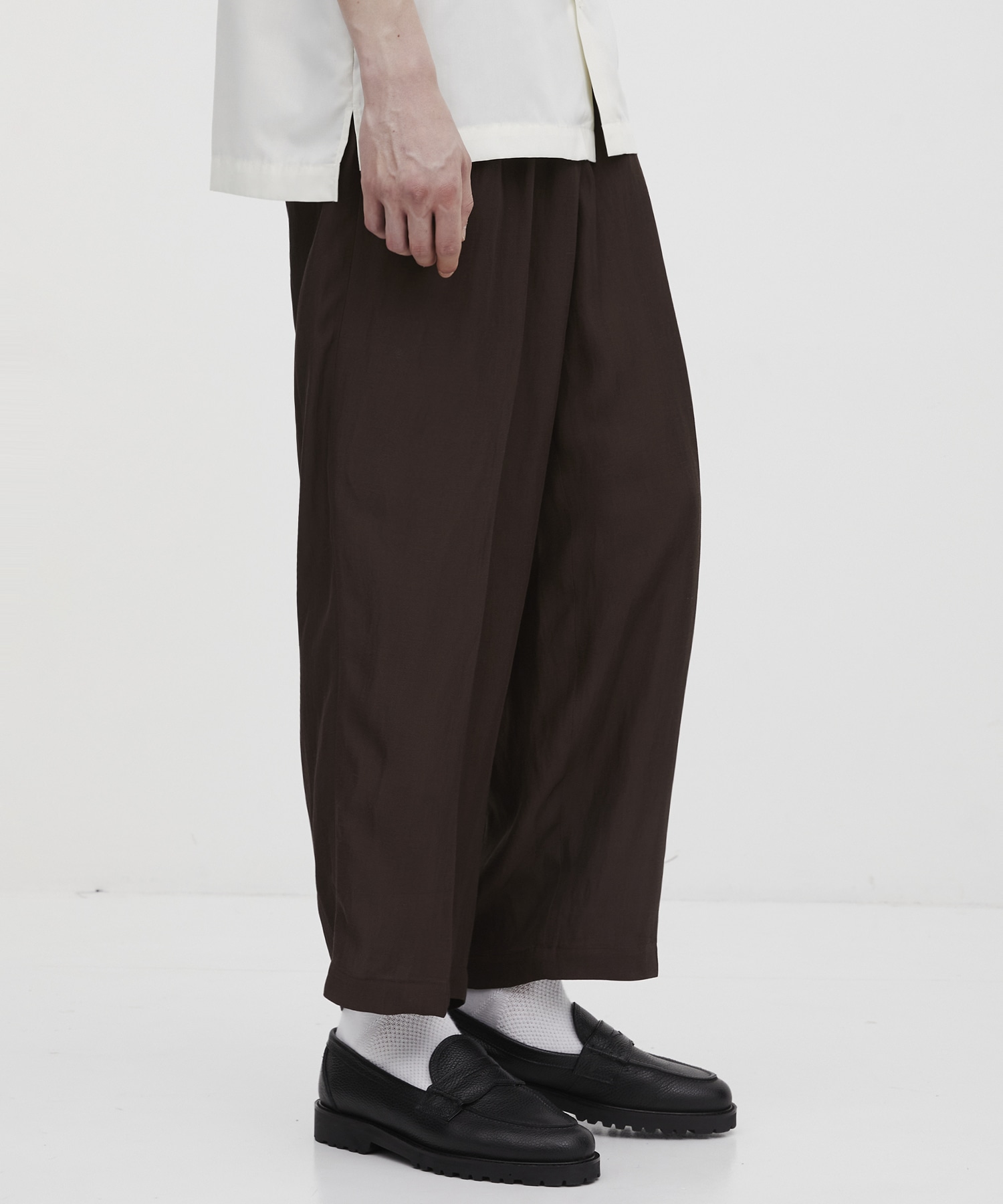 ヴィスコースリネン 3タックワイドパンツ