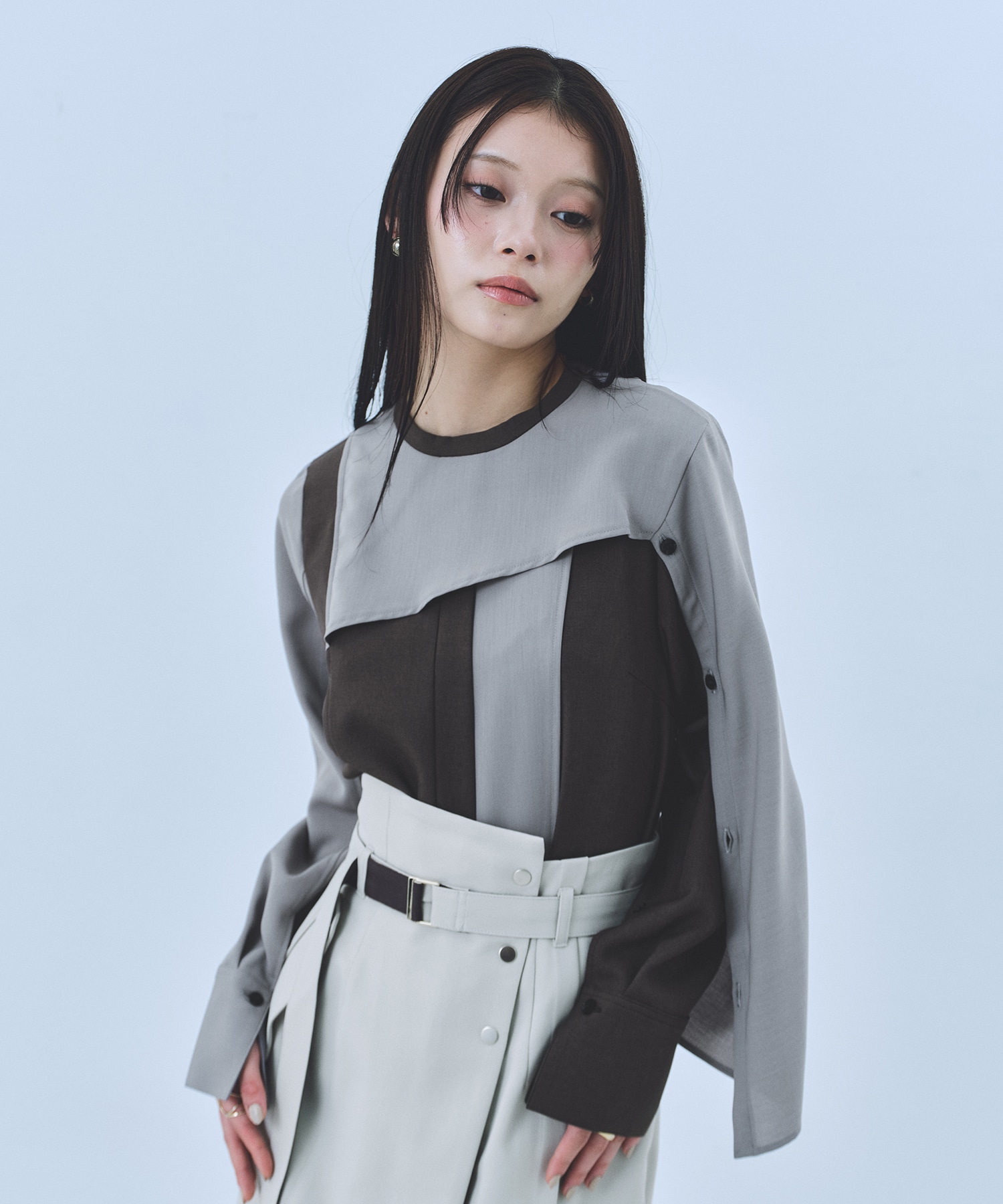 スリーブデザインブラウス