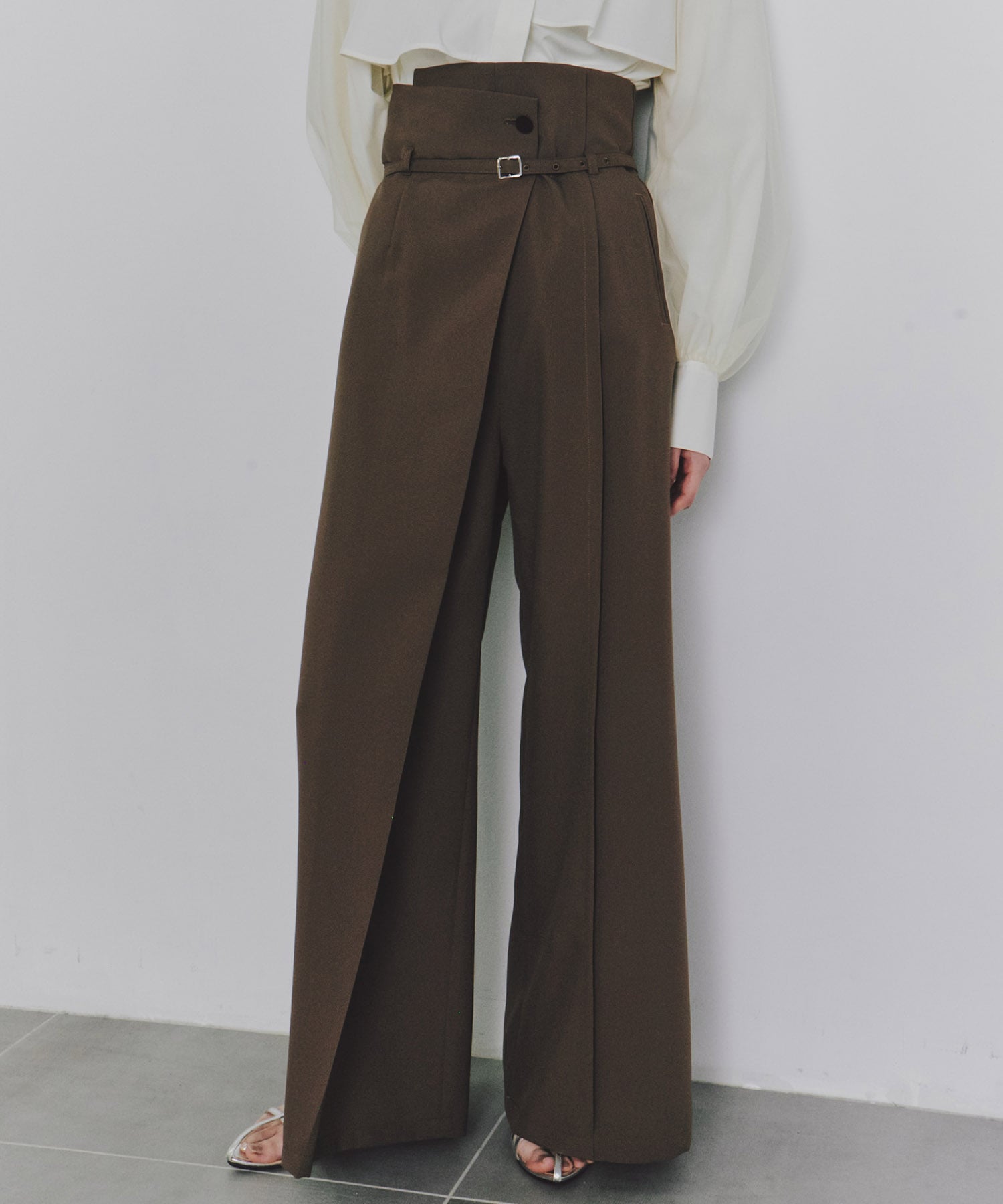 〈残りわずか〉HAKAMAラップワイドパンツ