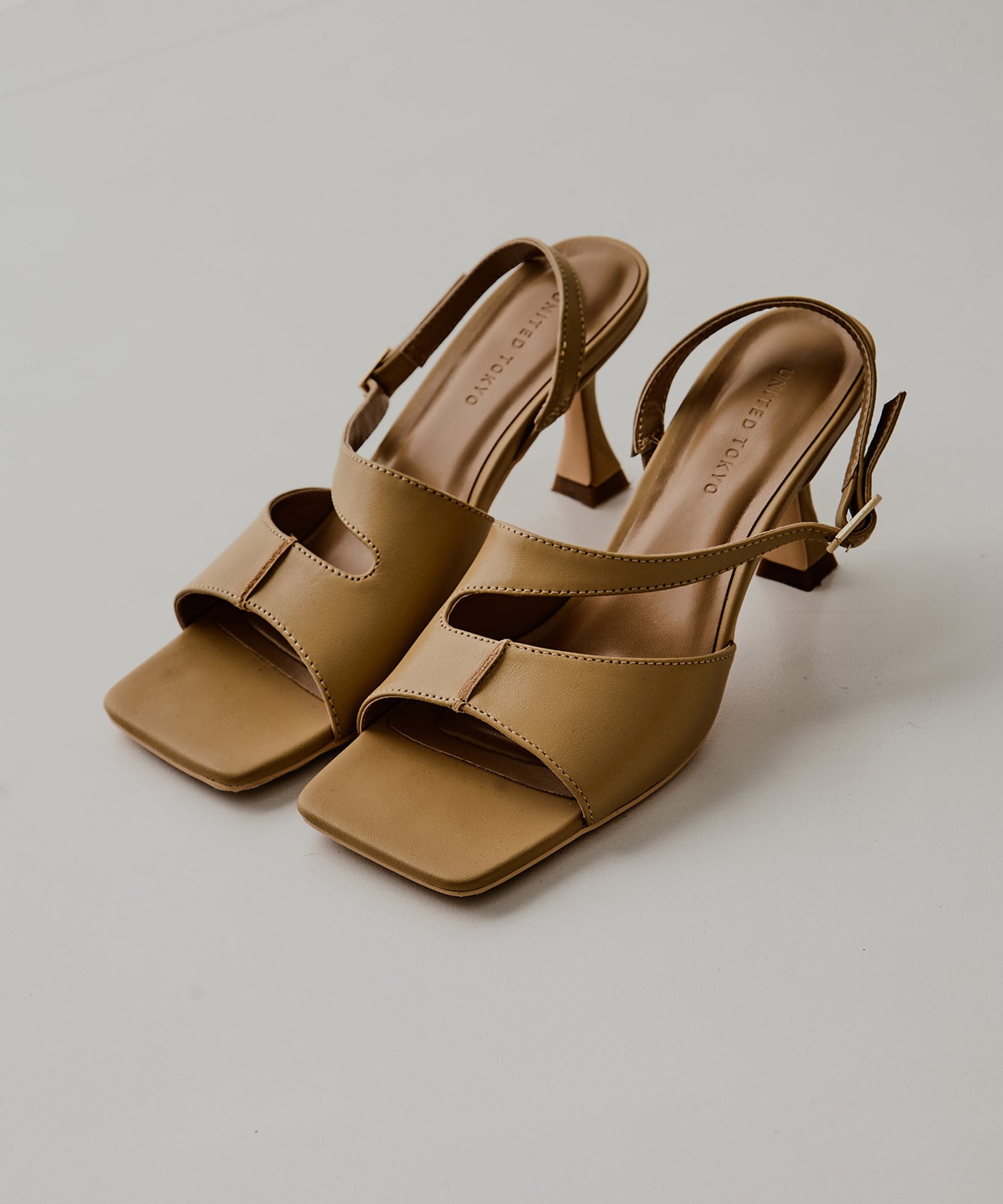 Cow Leather Curvy Mule