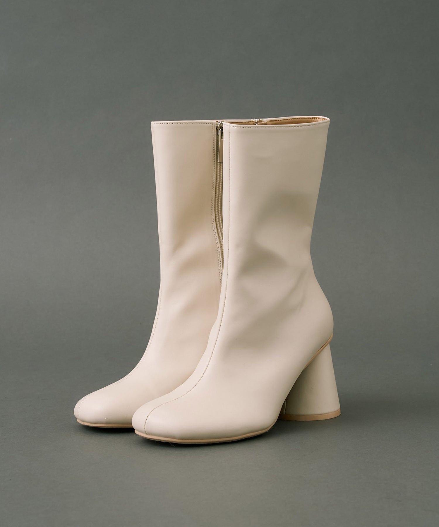 Cone Heel Round Boots