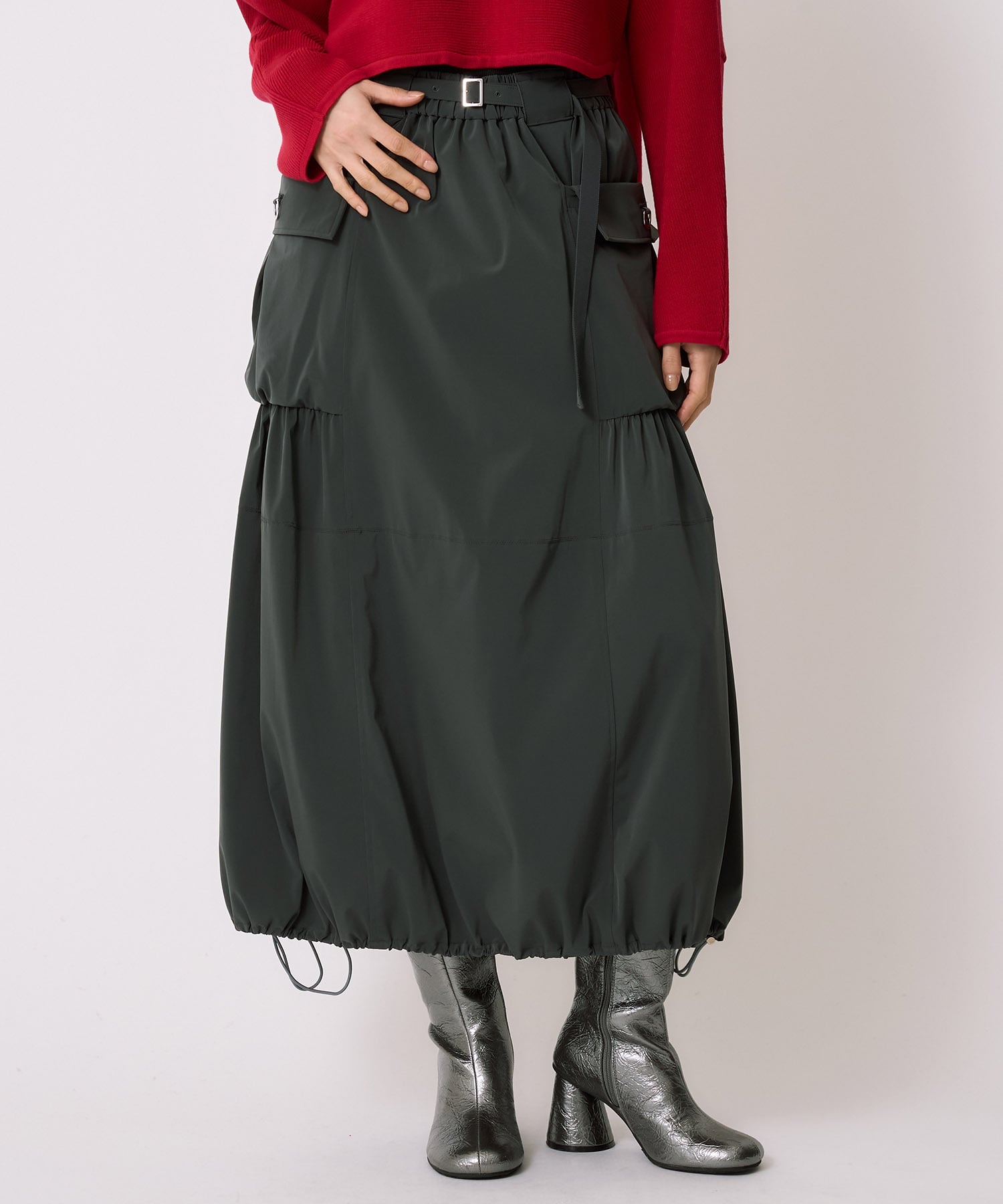 ドロストバルーンスカート