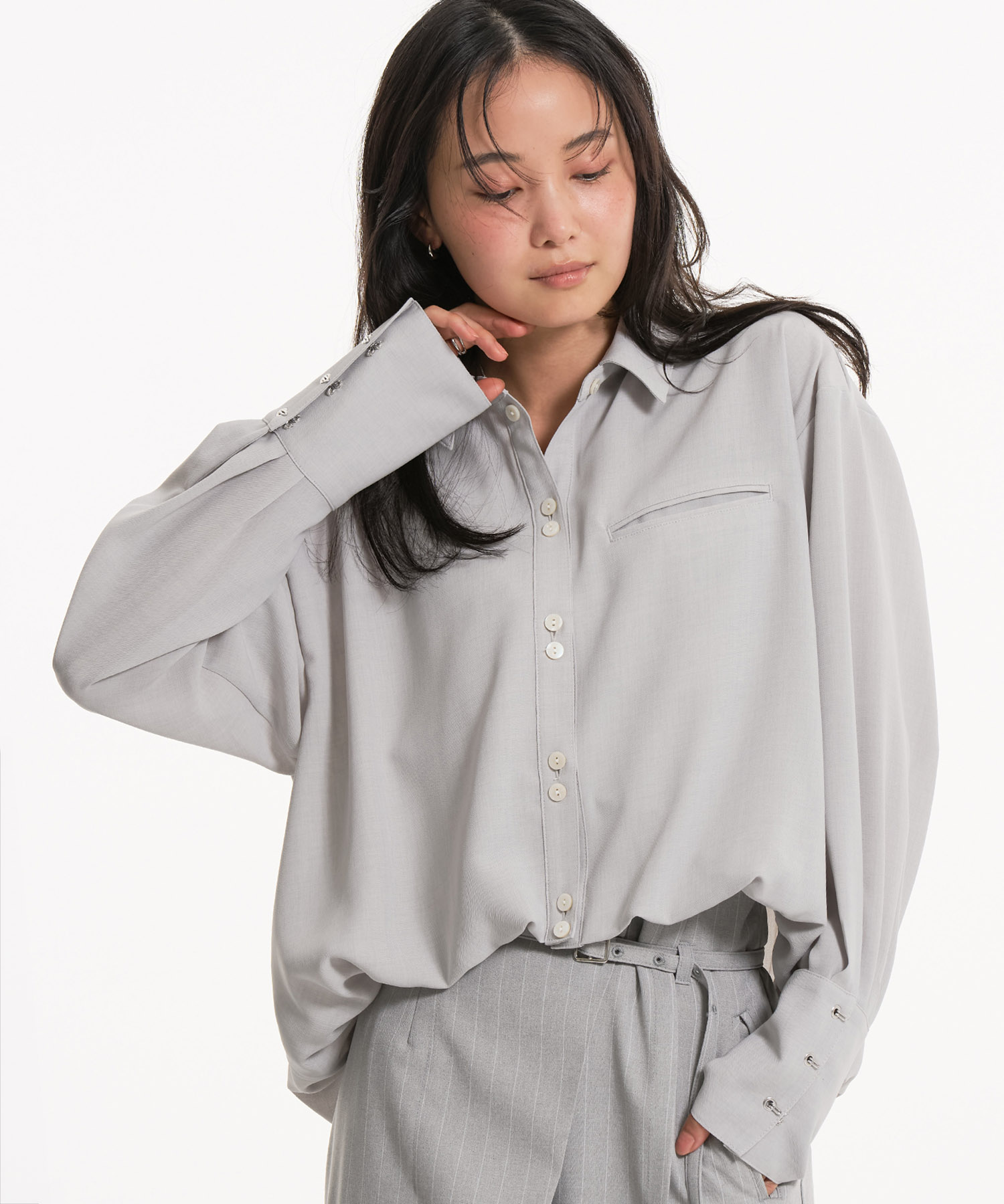 バルーンテールシャツ