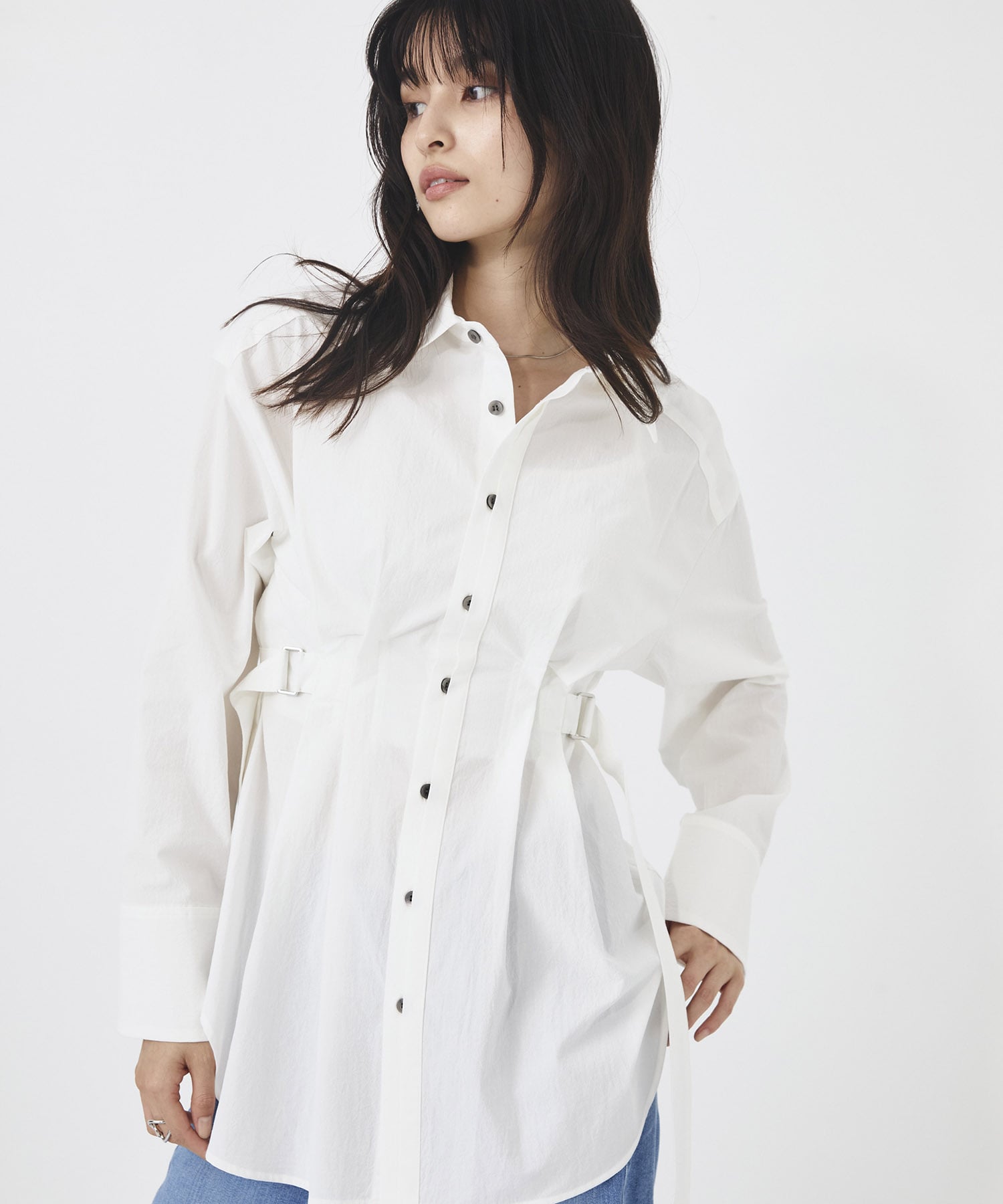 タックゴムシェイプベルトシャツ