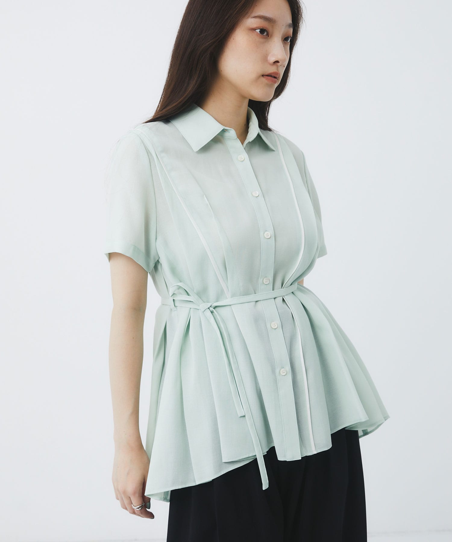 〈WEB限定カラー登場〉ランダムタックメッシュシャツ