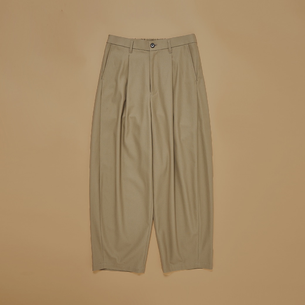 【ハイツイスト バレルチノパンツ】あの大人気チノパンツから待望の新色「ベージュ」が登場！