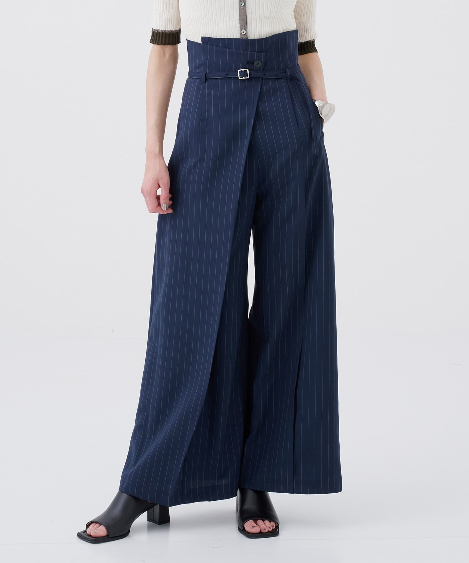 PICK UP PANTS｜UNITED TOKYO ONLINE STORE